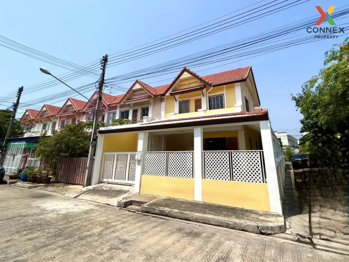 For Sale Townhouse/Townhome  , Baan Kanda Rim Khlong , corner unit , Phanthai Norasing , Mueang Samut Sakhon , Samut Sakhon , CX-93983