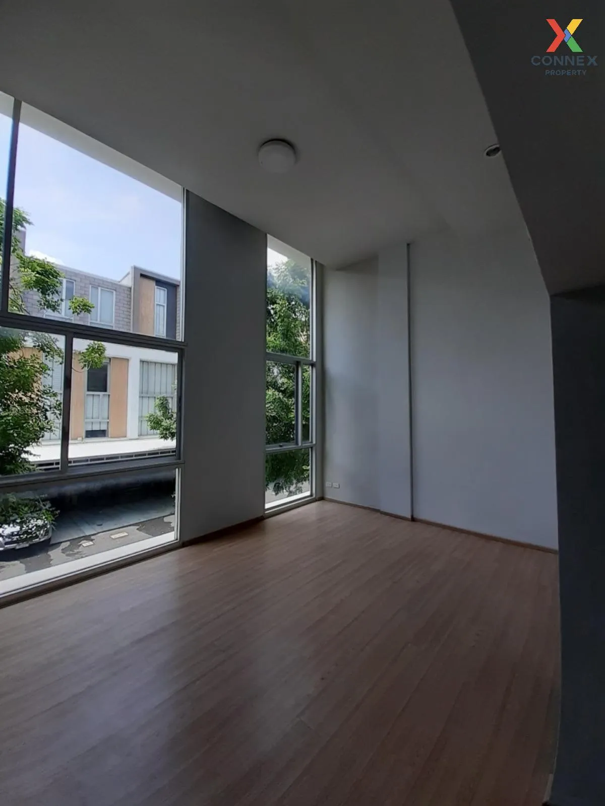 For Sale Townhouse/Townhome  , Siamese Blossom @ Fashion , MRT-Outer Ring Road - Ram Inthra , Khanna Yao , Khanna Yao , Bangkok , CX-94084