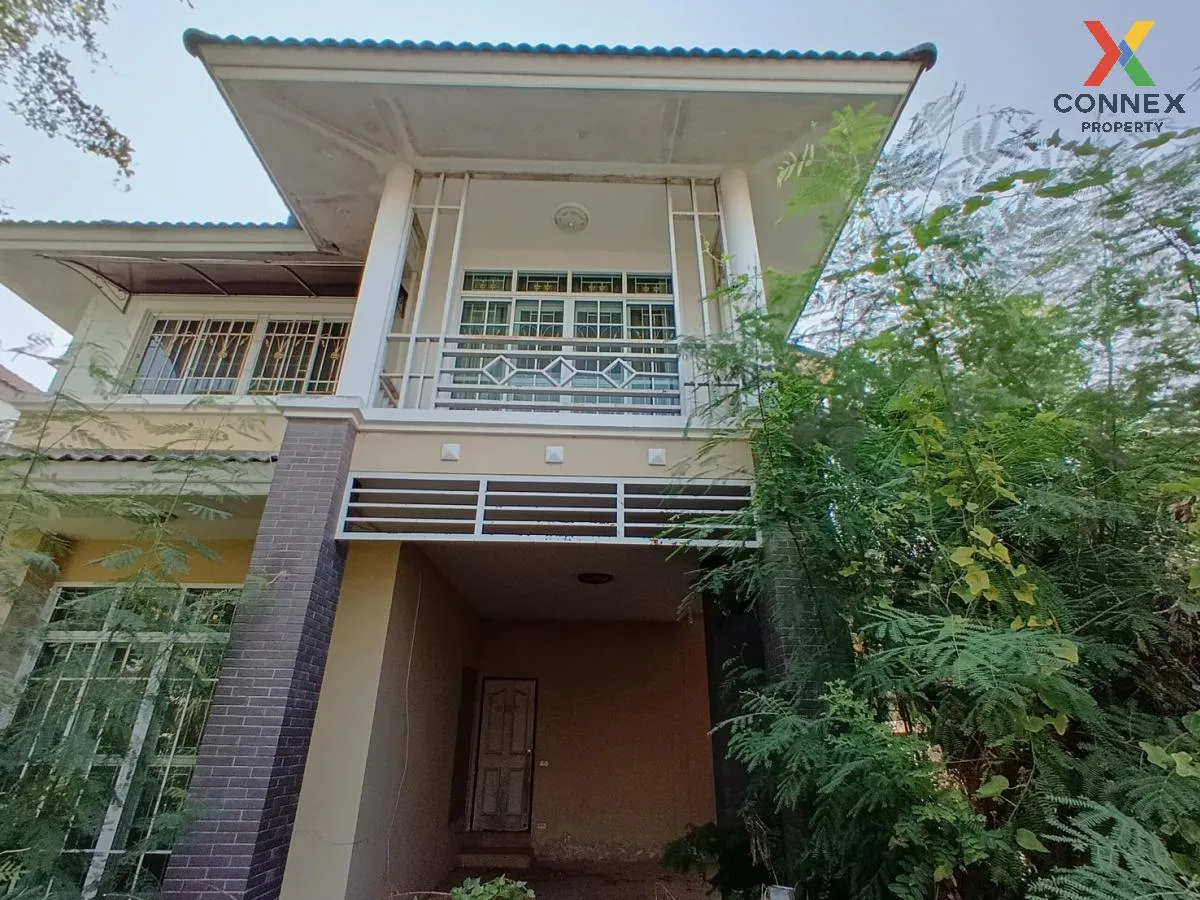 For Sale House , Lalana Soi Khubon 52 , corner unit , wide frontage , Bang Chan , Khlong Sam Wa , Bangkok , CX-94257