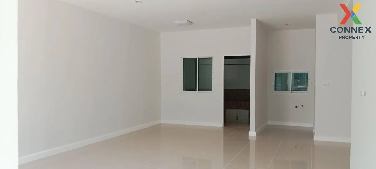 For Sale Townhouse/Townhome  , Dcube Phaholyothin Nawanakorn , Chiang Rak Noi , Bang Pa-in , Phra Nakhon Si Ayutthaya , CX-94572