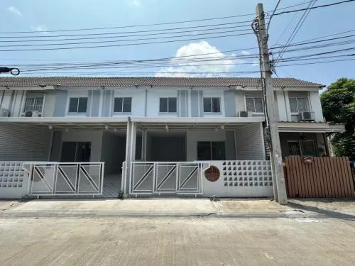 For Sale Townhouse/Townhome  , BAAN PRUKSA 74/3 SRINAKARIN-THEPARAK , Bang Mueang , Mueang Samut Prakan , Samut Prakarn , CX-94662