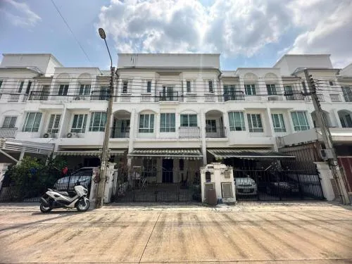 For Sale Townhouse/Townhome  , CHUAN CHUEN CHARAN 3 , Wat Tha Phra , Bangkok Yai , Bangkok , CX-94665