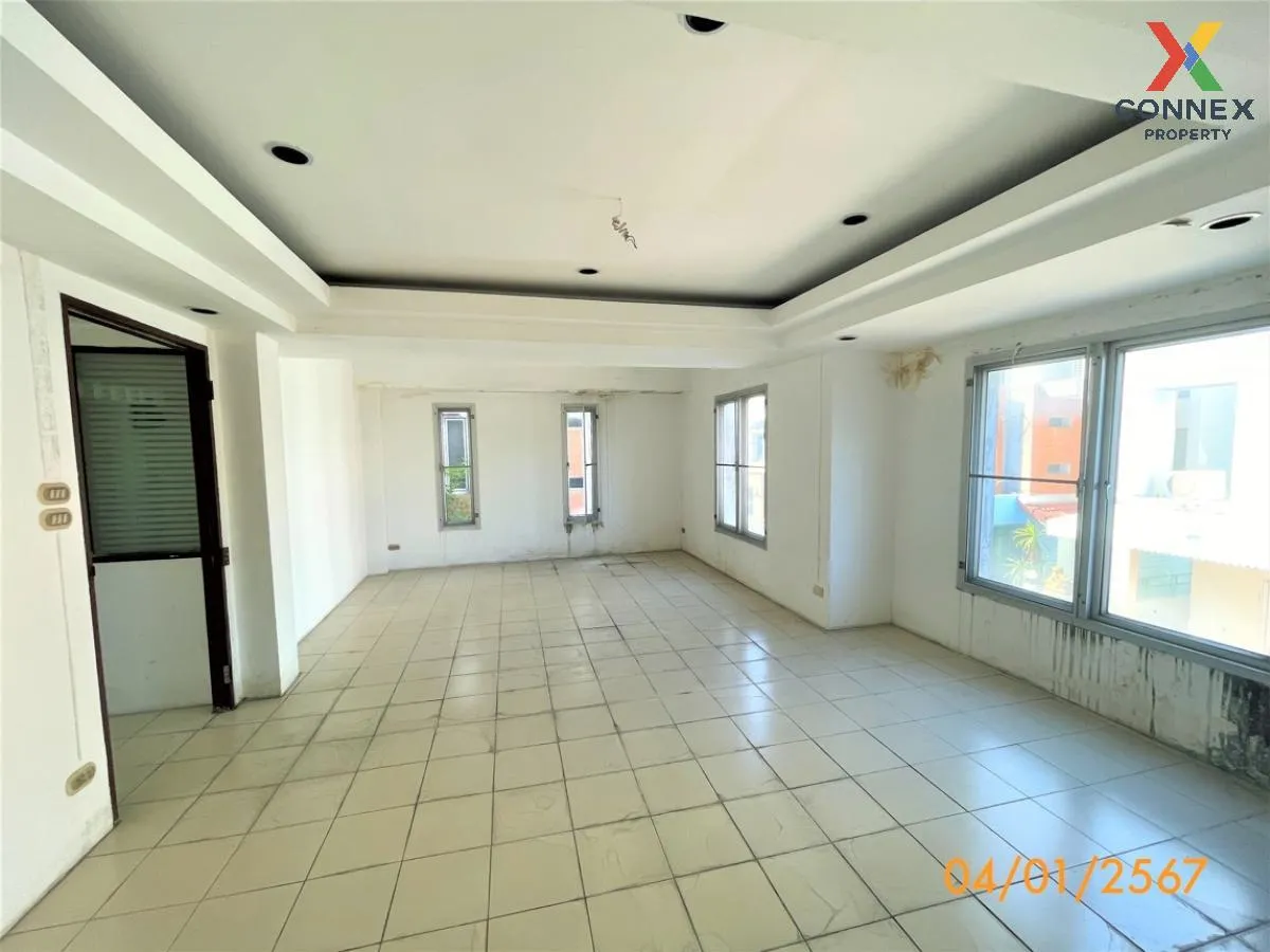 For Sale 4-story residential house (home office), Soi Lat Phrao 101, intersection 13 , Khlong Chao Khun Sing , Wang Thong Lang , Bangkok , CX-94677