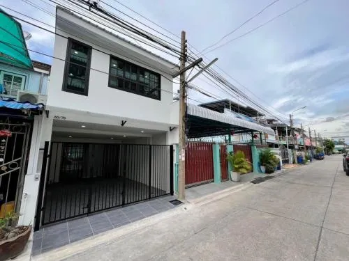 For Sale Townhouse/Townhome  , Benjasuk Suksawat76 , newly renovated , Bang Chak , Phra Pradaeng , Samut Prakarn , CX-94965