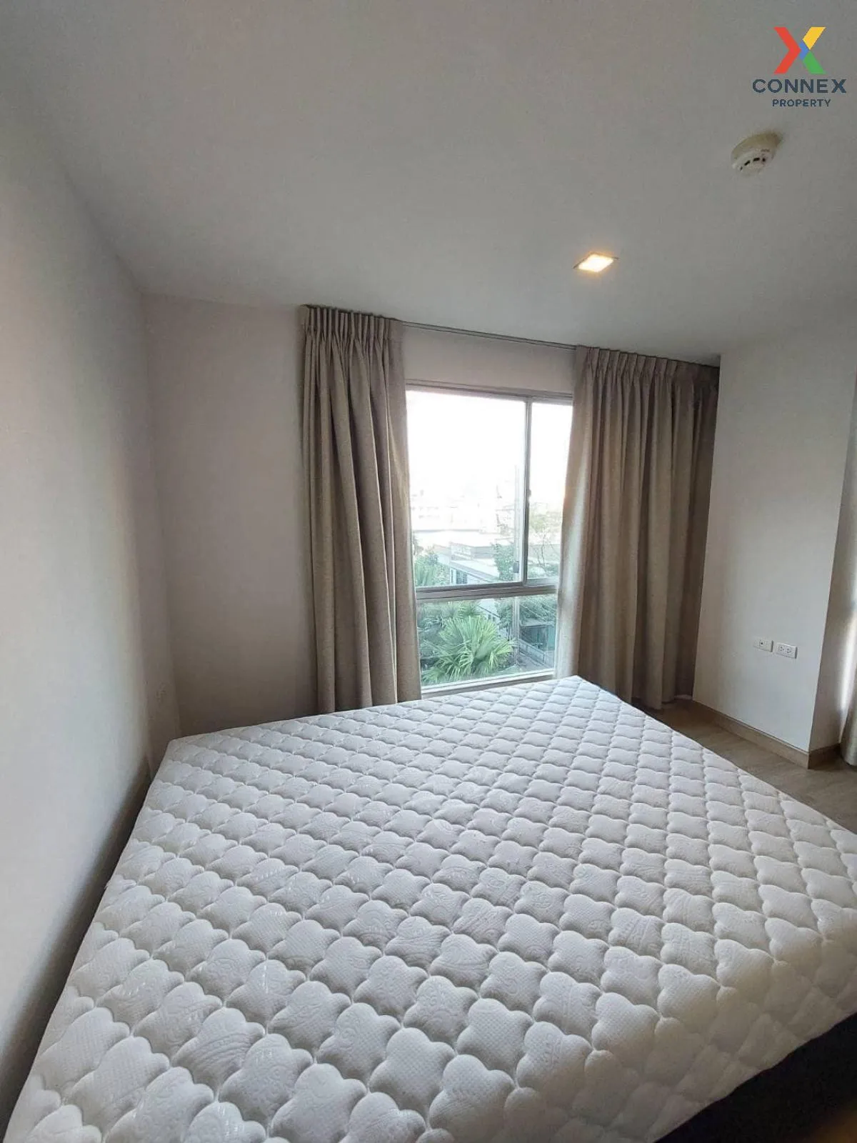 For Rent Condo , Metro Luxe Rama 4 , BTS-Ekkamai , Phra Khanong , Khlong Toei , Bangkok , CX-95013