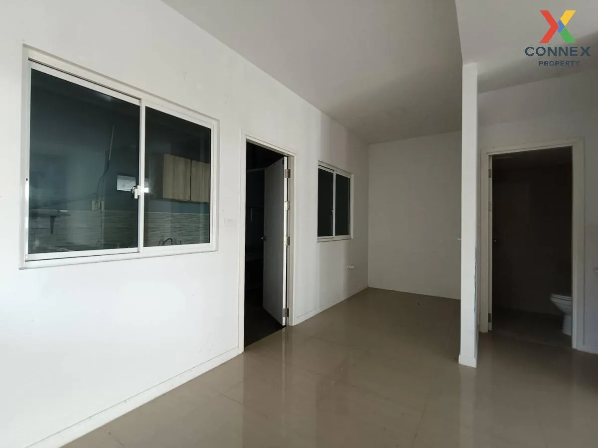 For Sale Townhouse/Townhome  , Pruksa Ville Teparak-Bangna , corner unit , Bang Phli Yai , Bang Phli , Samut Prakarn , CX-95416