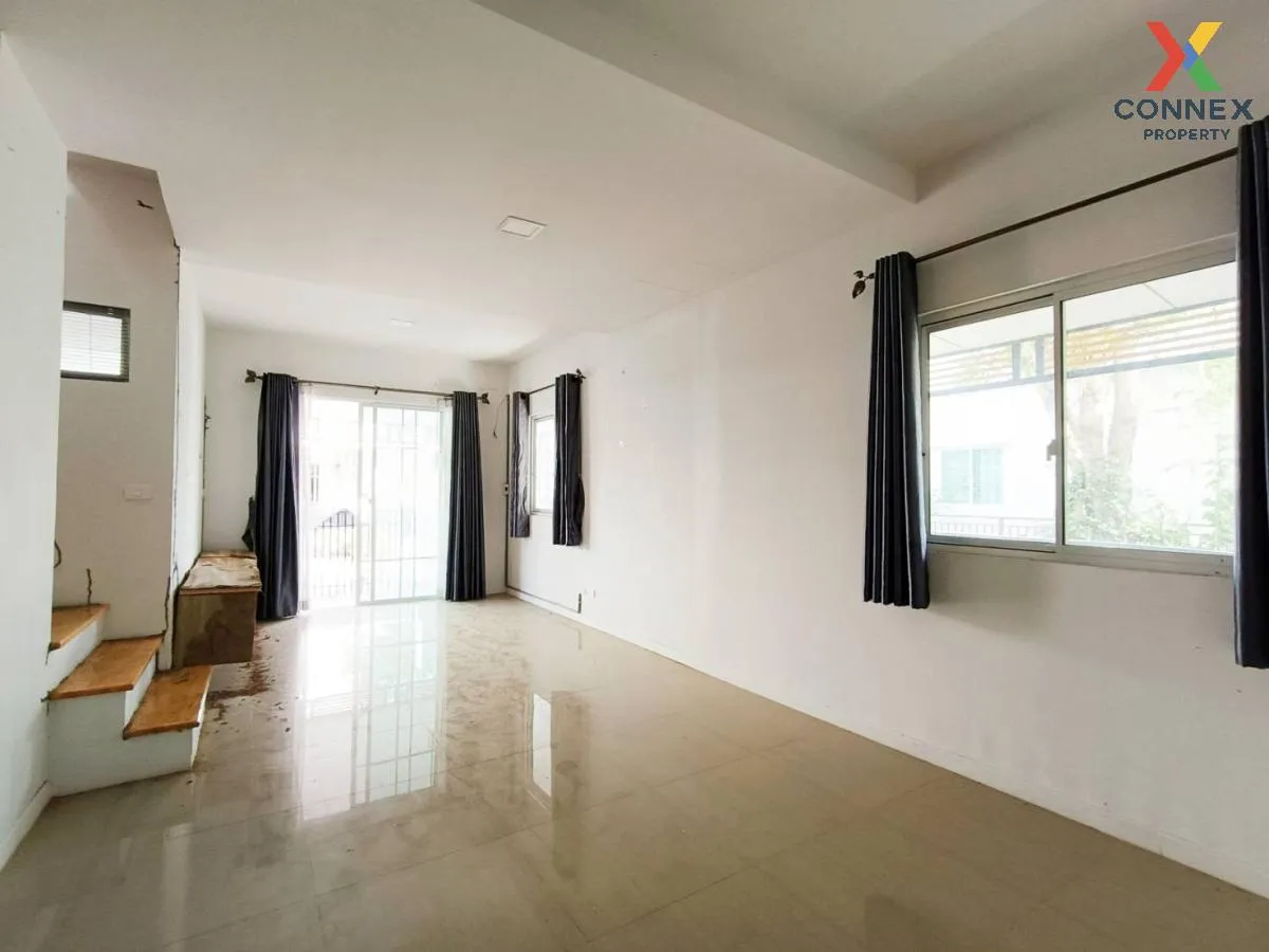 For Sale Townhouse/Townhome  , Pruksa Ville Teparak-Bangna , corner unit , Bang Phli Yai , Bang Phli , Samut Prakarn , CX-95416