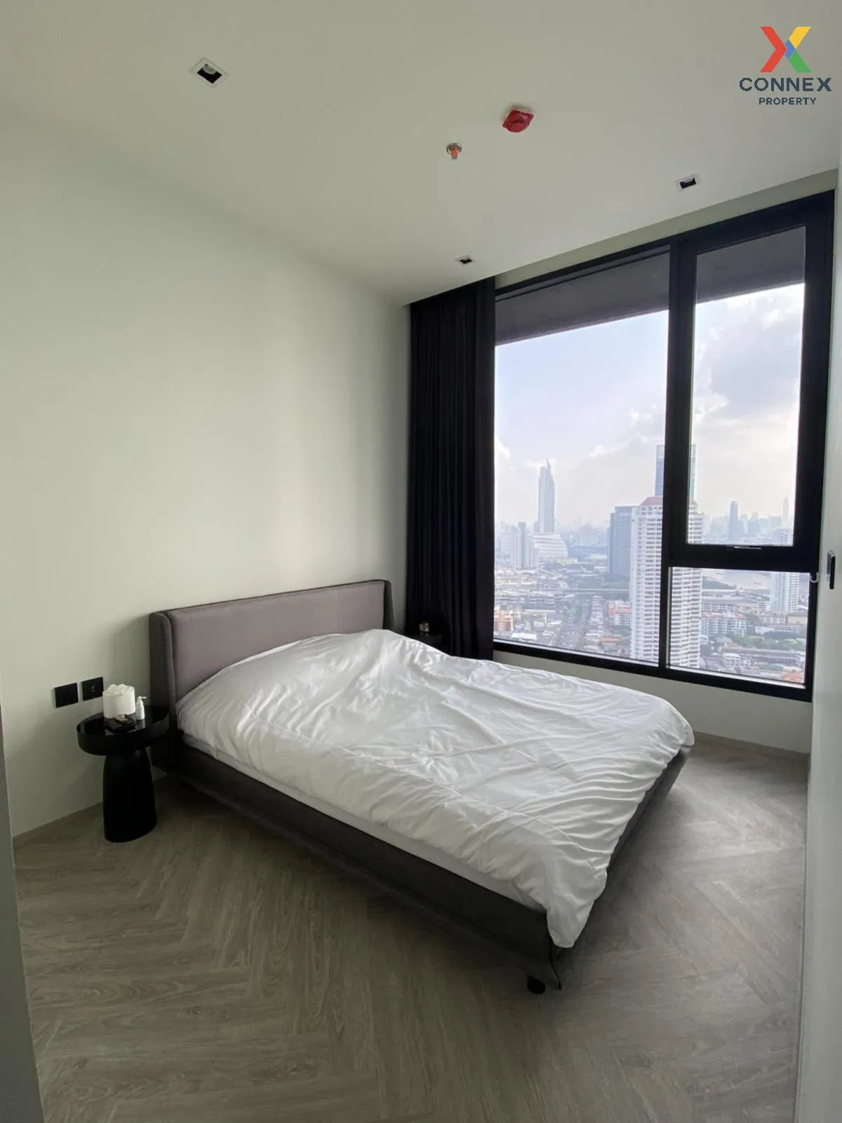 For Rent Condo , Chapter Charoennakhorn-Riverside , high floor , river view , BTS-Krung Thon Buri , Bang Lamphu Lang , Khlong San , Bangkok , CX-95584