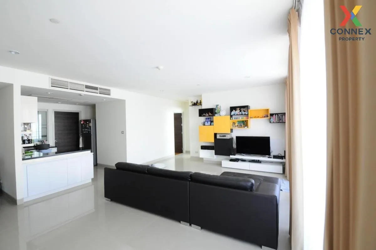 For Sale Condo , Watermark Chaophraya River , BTS-Krung Thon Buri , Bang Lamphu Lang , Khlong San , Bangkok , CX-95970