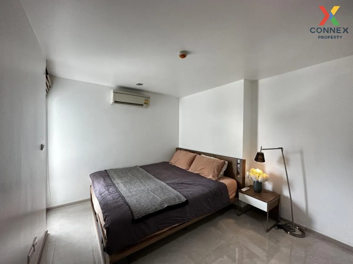 For Sale Condo , Focus on Saladaeng , corner unit , BTS-Sala Daeng , Silom , Bang Rak , Bangkok , CX-96132