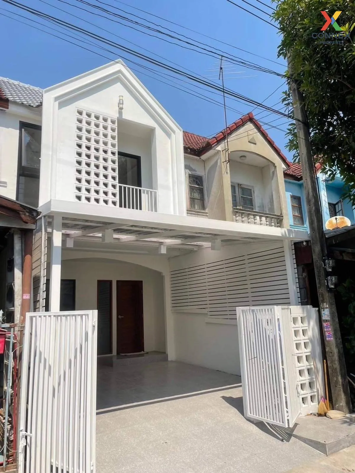 For Sale Townhouse/Townhome  , Sarinya Village , newly renovated , Khlong Song , khlong Luang , Pathum Thani , CX-96691