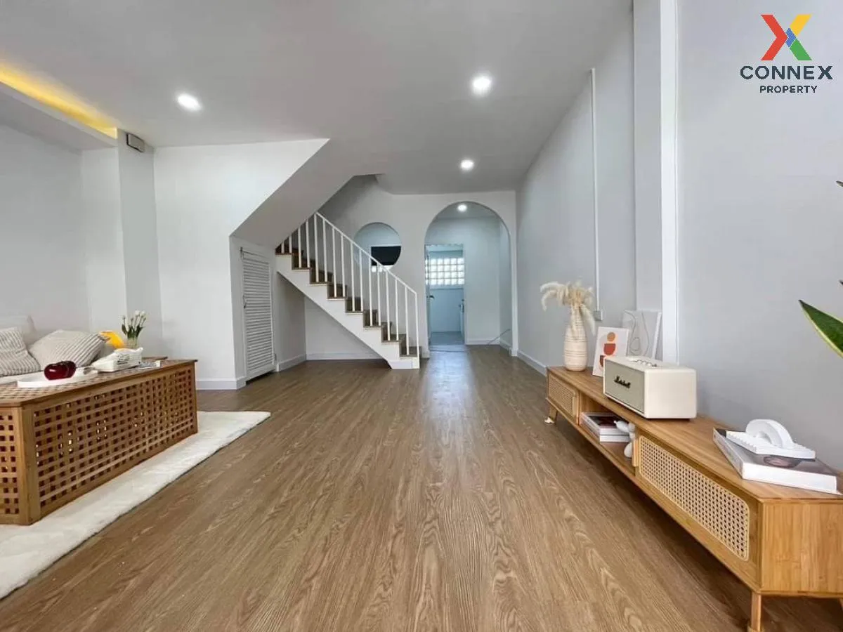 For Sale Townhouse/Townhome  , Sarinya Village , newly renovated , Khlong Song , khlong Luang , Pathum Thani , CX-96691