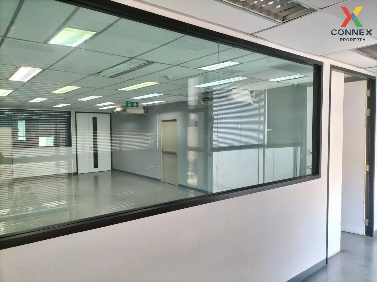 For Rent Office building for rent, 3rd floor, 350 square meters, Muang Thong Thani , Ban Mai , Pak Kret , Nonthaburi , CX-96785