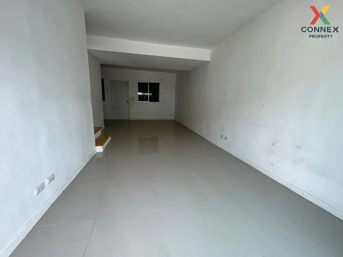 For Sale Townhouse/Townhome  , Pruksa Ville 87 Teparak , Bang Mueang , Mueang Samut Prakan , Samut Prakarn , CX-97105 3