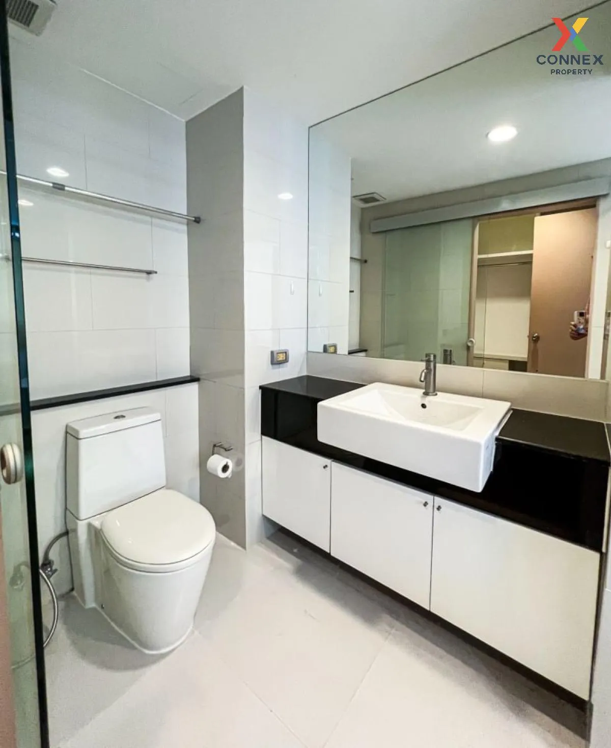 For Sale Condo , Ideo Blucove Sathorn , BTS-Wongwian Yai , Khlong Ton Sai , Khlong San , Bangkok , CX-97685