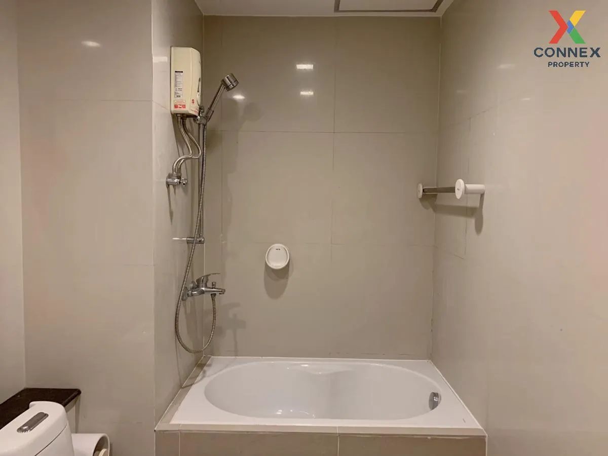 For Rent Condo , Nusasiri Grand Condo , BTS-Ekkamai , Phra Khanong , Phra Khanong , Bangkok , CX-97686