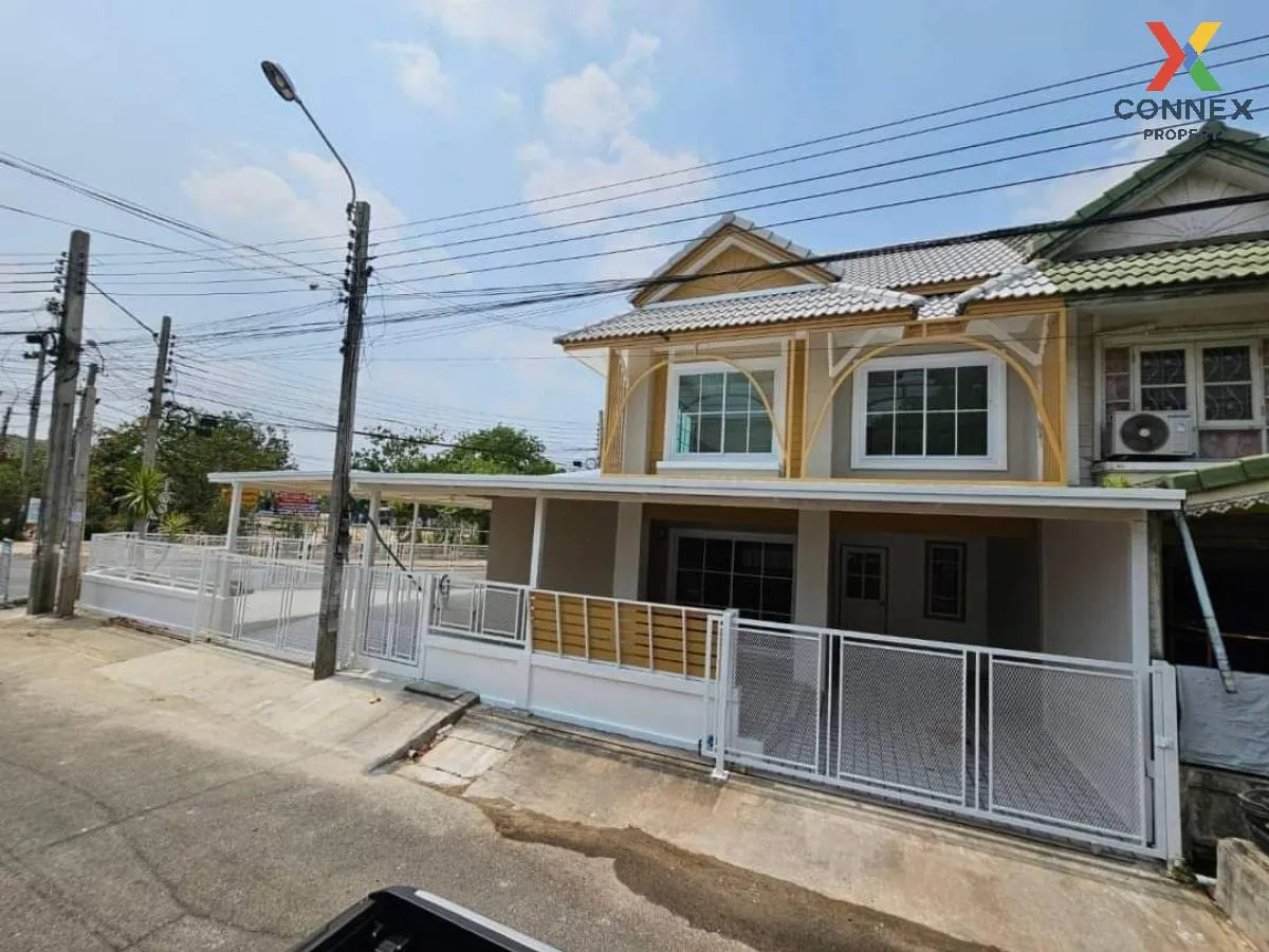 For Sale Townhouse/Townhome  , Baan Pruksa 14 A Bangbuathong , corner unit , wide frontage , newly renovated , Bang Khu Rat , Bang Bua Thong , Nonthaburi , CX-97796