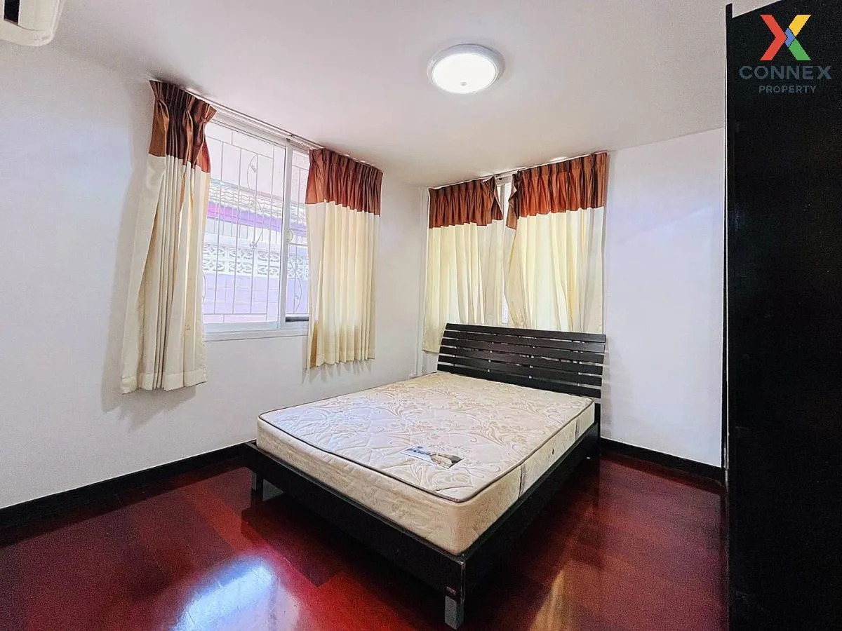 For Sale House , Tubkeaw , wide frontage , Bang Chak , Phra Khanong , Bangkok , CX-97852