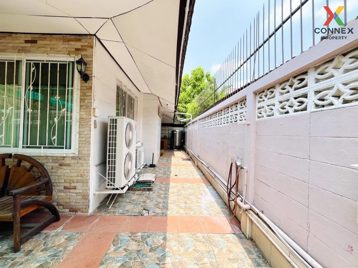 For Sale House , Tubkeaw , wide frontage , Bang Chak , Phra Khanong , Bangkok , CX-97852