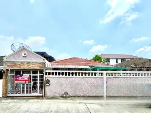 For Sale House , Tubkeaw , wide frontage , Bang Chak , Phra Khanong , Bangkok , CX-97852