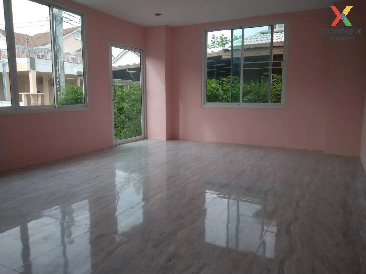 For Sale House , Golden Prestige Ekkachai-Wongwaen , corner unit , wide frontage , Bang Bon , Bang Bon , Bangkok , CX-97992