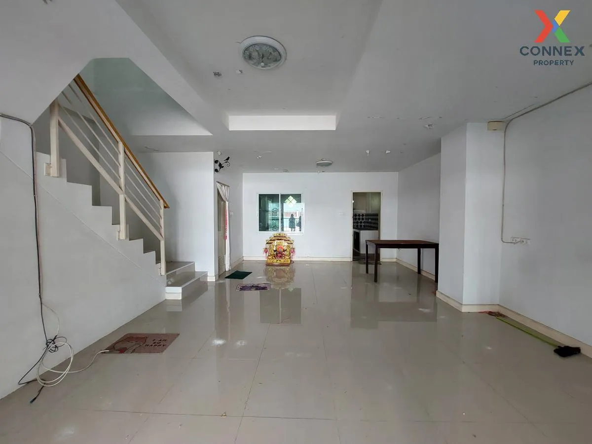 For Sale Townhouse/Townhome  , Baanmeesuk 5 , Nong Mai Daeng , Mueang Chon Buri , Chon Buri , CX-98374