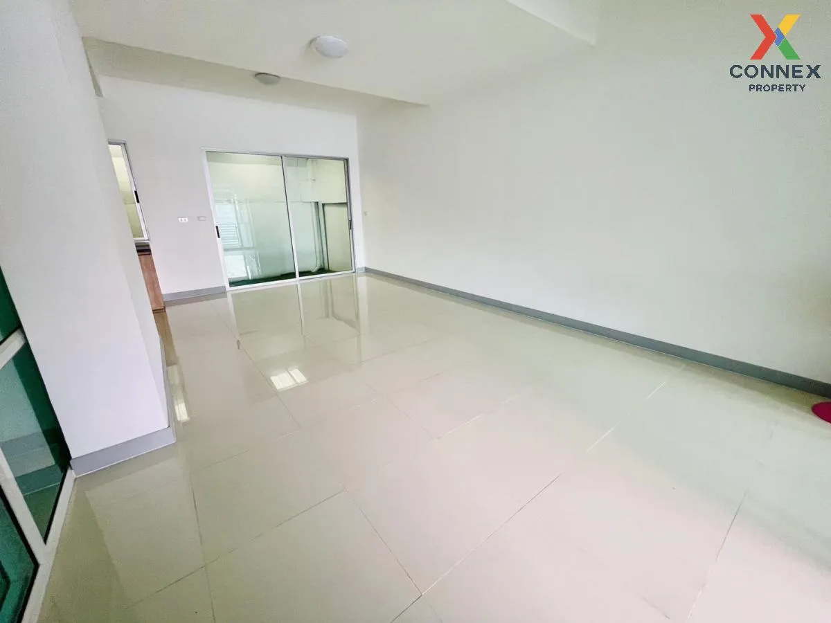 For Sale Townhouse/Townhome  , VILLETTE TOWNHOME KANCHANAPISEK , Bang Bon , Bang Bon , Bangkok , CX-98402 3