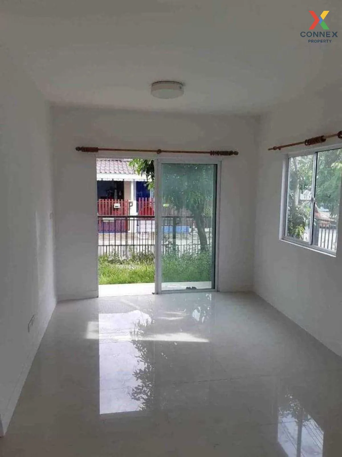 For Sale Townhouse/Townhome  , Pruksa Ville 40 Donmuang-Local Road , Lak Hok , Mueang Pathum Thani , Pathum Thani , CX-98552