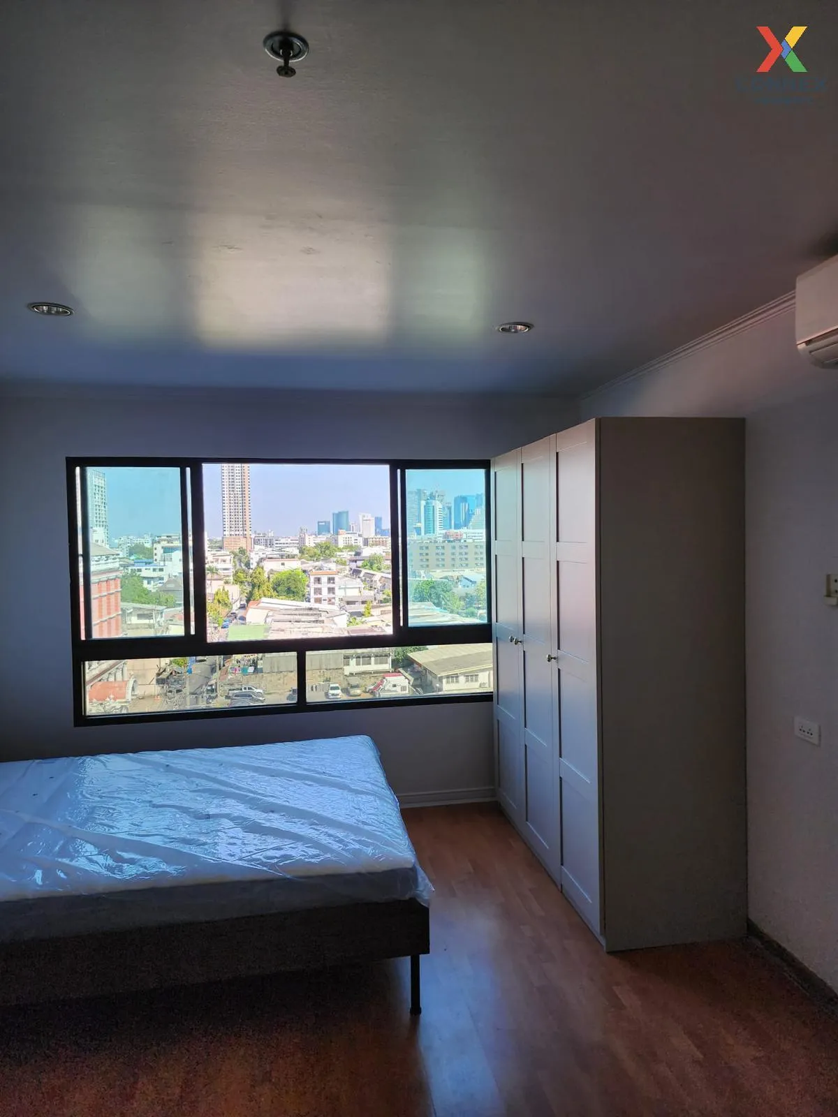 For Rent Condo , Lumpini Ville Phahol - Suthisarn , BTS-Saphan Khwai , Sam Sen Nai , Phaya Thai , Bangkok , CX-98747 2