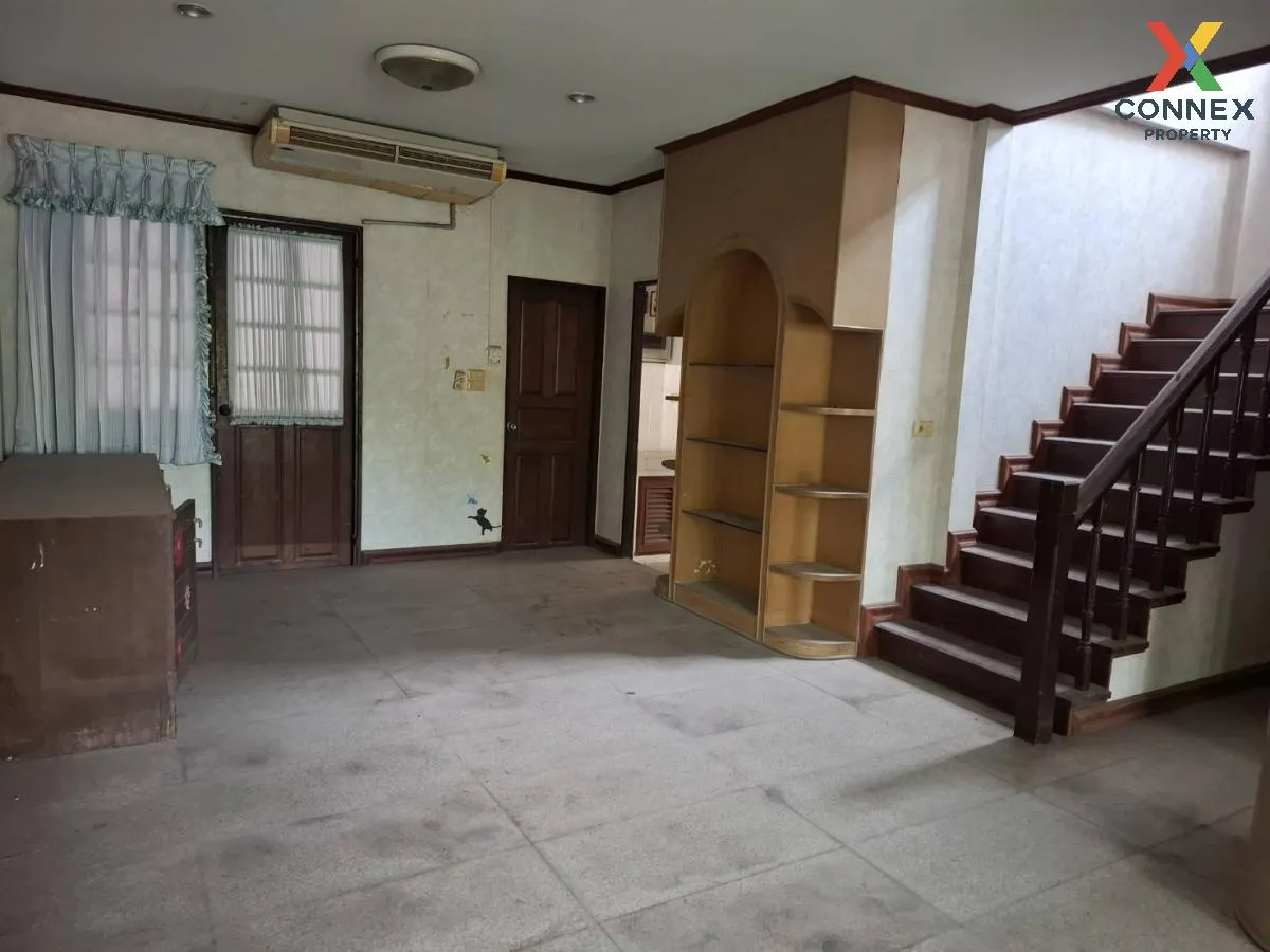 For Sale House , Sivalee Rangsit 1 , corner unit , wide frontage , Pracha Thipat , Thanyaburi , Pathum Thani , CX-98771