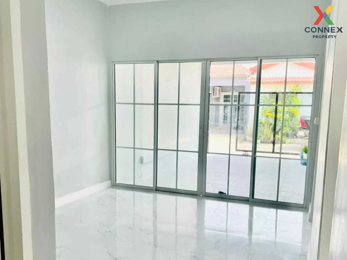 For Sale Townhouse/Townhome  , Baan Pruksa 3 Soi Watlatpladuk , corner unit , newly renovated , Bang Khu Rat , Bang Bua Thong , Nonthaburi , CX-98920