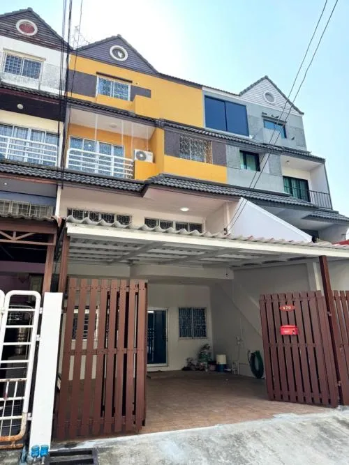 For Rent Townhouse/Townhome  , Varathorn Ville Pattanakarn 44 , Suan Luang , Suan Luang , Bangkok , CX-98943