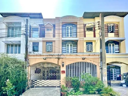 For Sale House , Ban rama 9 , Bang Kapi , Huai Khwang , Bangkok , CX-99067