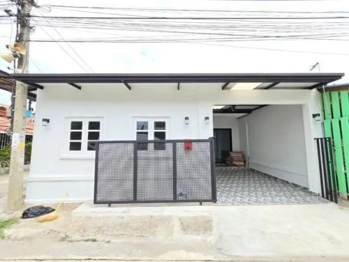 For Sale Townhouse/Townhome  , Baan Pruksa 3 Soi Watlatpladuk , corner unit , newly renovated , Bang Khu Rat , Bang Bua Thong , Nonthaburi , CX-99125