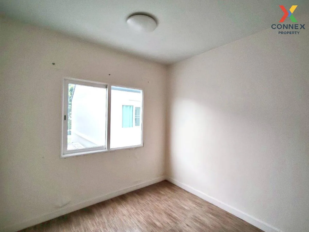 For Sale House , The Village Kanjanapisek – Ratchapruek , Sai Noi