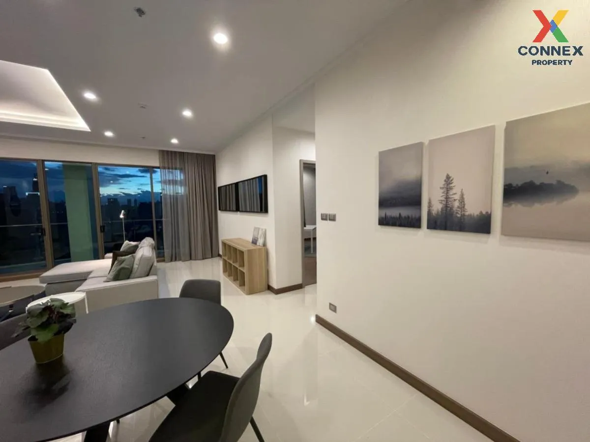 For Sale Condo , Supalai Oriental Sukhumvit 39 , Penthouse , nice view , high floor , corner unit , MRT-Phetchaburi , Khlong Tan Nuea , Watthana , Bangkok , CX-99491