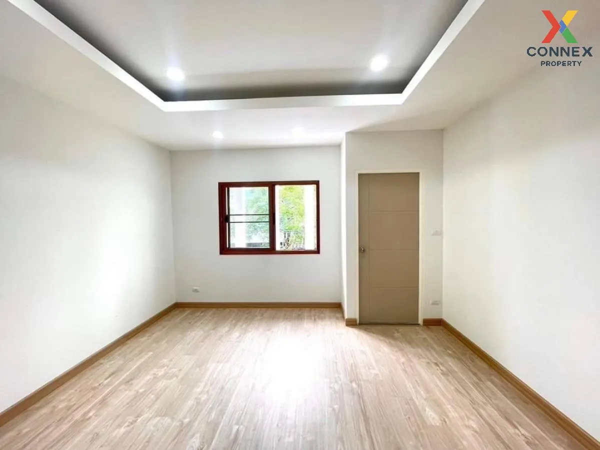 For Sale Townhouse/Townhome  , Sirarom Lam Luk Ka - Khlong 4 , newly renovated , Lam Luk Ka , Lam Luk Ka , Pathum Thani , CX-99492