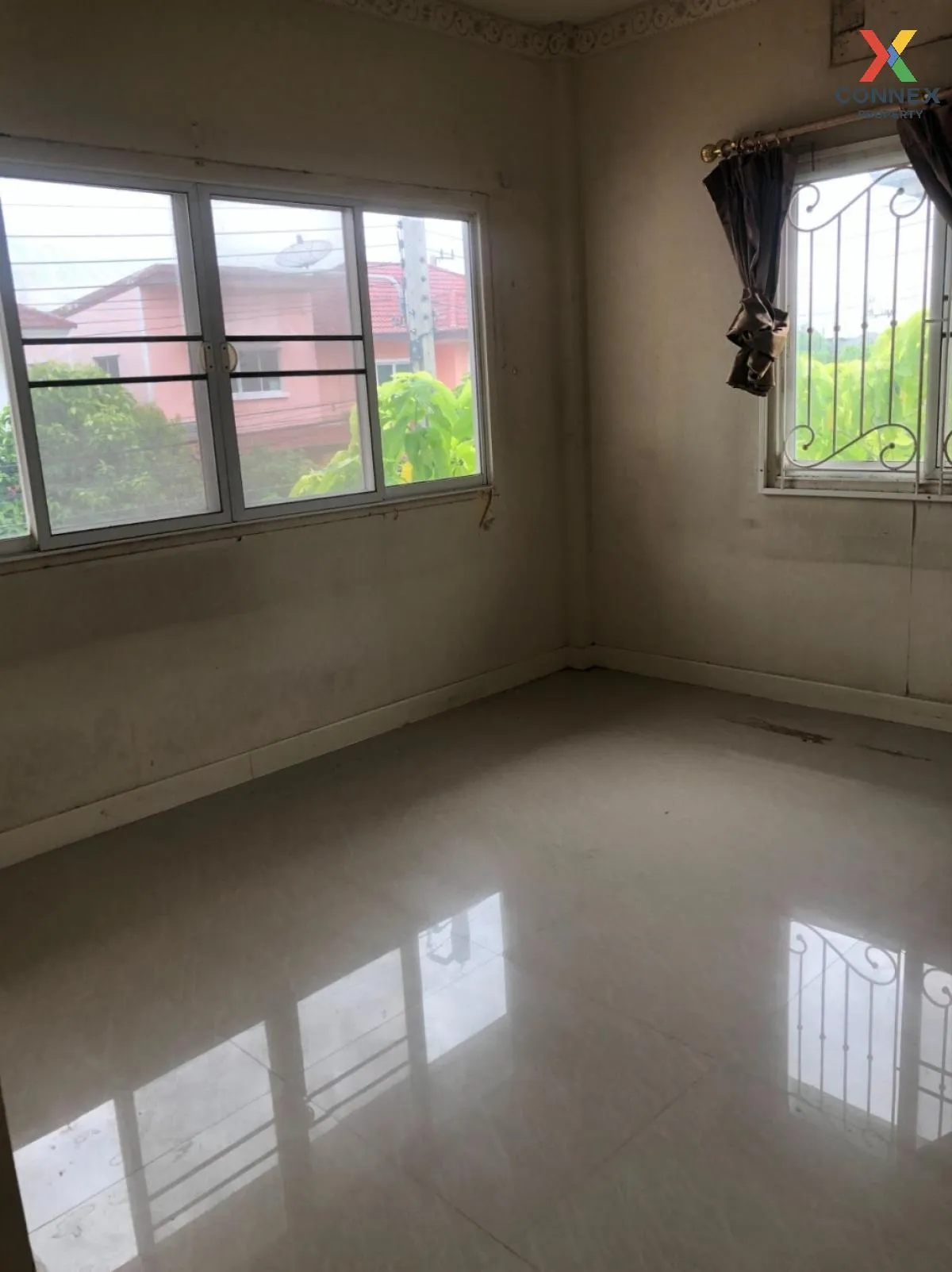 For Sale House , Baan Varapirom Lumlukka-Klong 3 , wide frontage , Lat Sawai , Lam Luk Ka , Pathum Thani , CX-99513