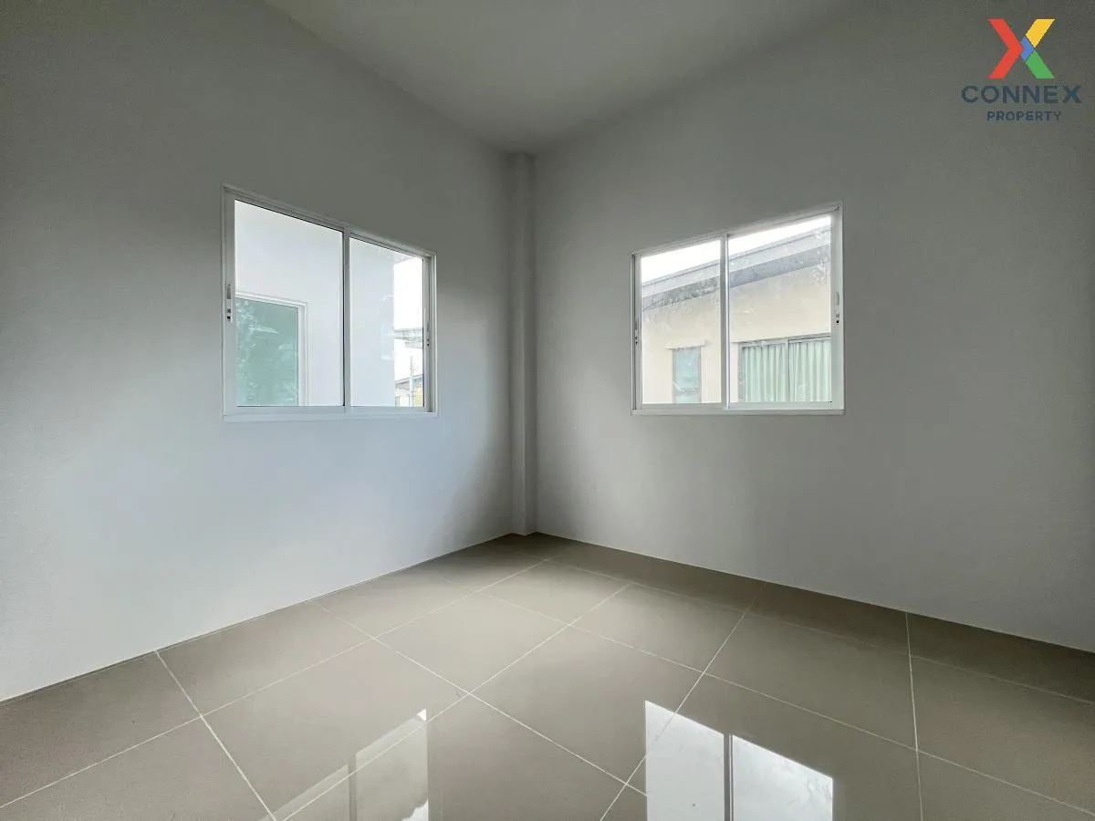 ขายบ้านแฝดสร้างใหม่ ห้องมุม ศาลากลาง บางกรวย นนทบุรี CX-99933