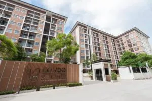 B Condo Bangna