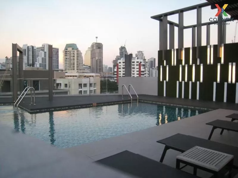 FOR RENT condo , Trapezo Sukhumvit 16 , Duplex , nice view , MRT-Queen Sirikit National Convention , Khlong Toei Nuea , Khlong Toei , Bangkok , CX-01250