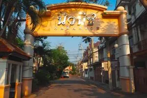 Baan Navanich