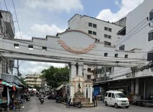 Srithai Condo Town