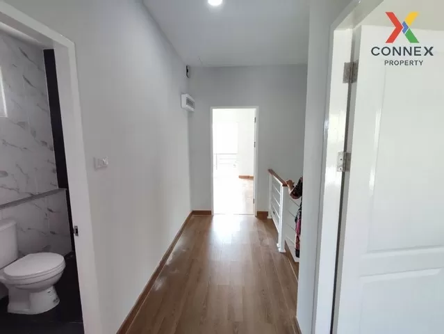 FOR SALE detached house , Kris Kunchorn Ban Kluai-Sai Noi  , wide