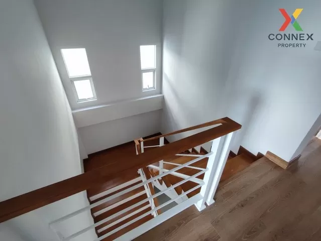 FOR SALE detached house , Kris Kunchorn Ban Kluai-Sai Noi  , wide