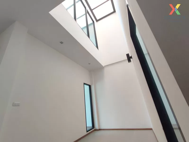 ขาย ทาวน์โฮม 3 ชั้น หมู่บ้านเปี่ยมสุข ปิ่นเกล้า กาญจนา จ.นนทบุรี  4