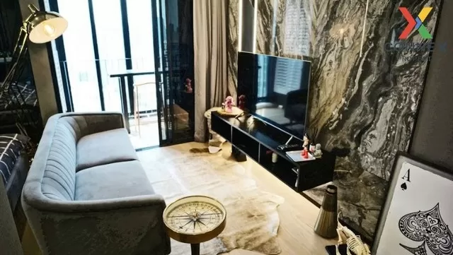 FOR RENT condo , Ashton Chula-Silom , high floor , MRT-Sam Yan ,  1