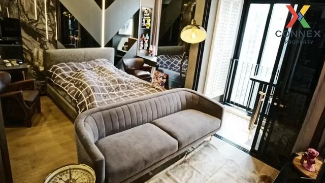 FOR RENT condo , Ashton Chula-Silom , high floor , MRT-Sam Yan ,  4