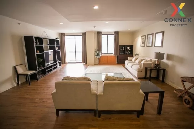 FOR RENT condo , Las Colinas , high floor , MRT-Sukhumvit , Khlon 3