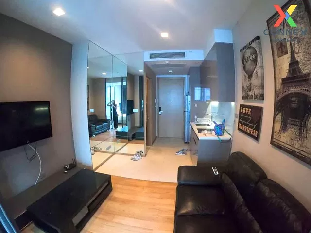 FOR RENT condo , Hyde Sukhumvit 13 , high floor , BTS-Nana , Khlo 2
